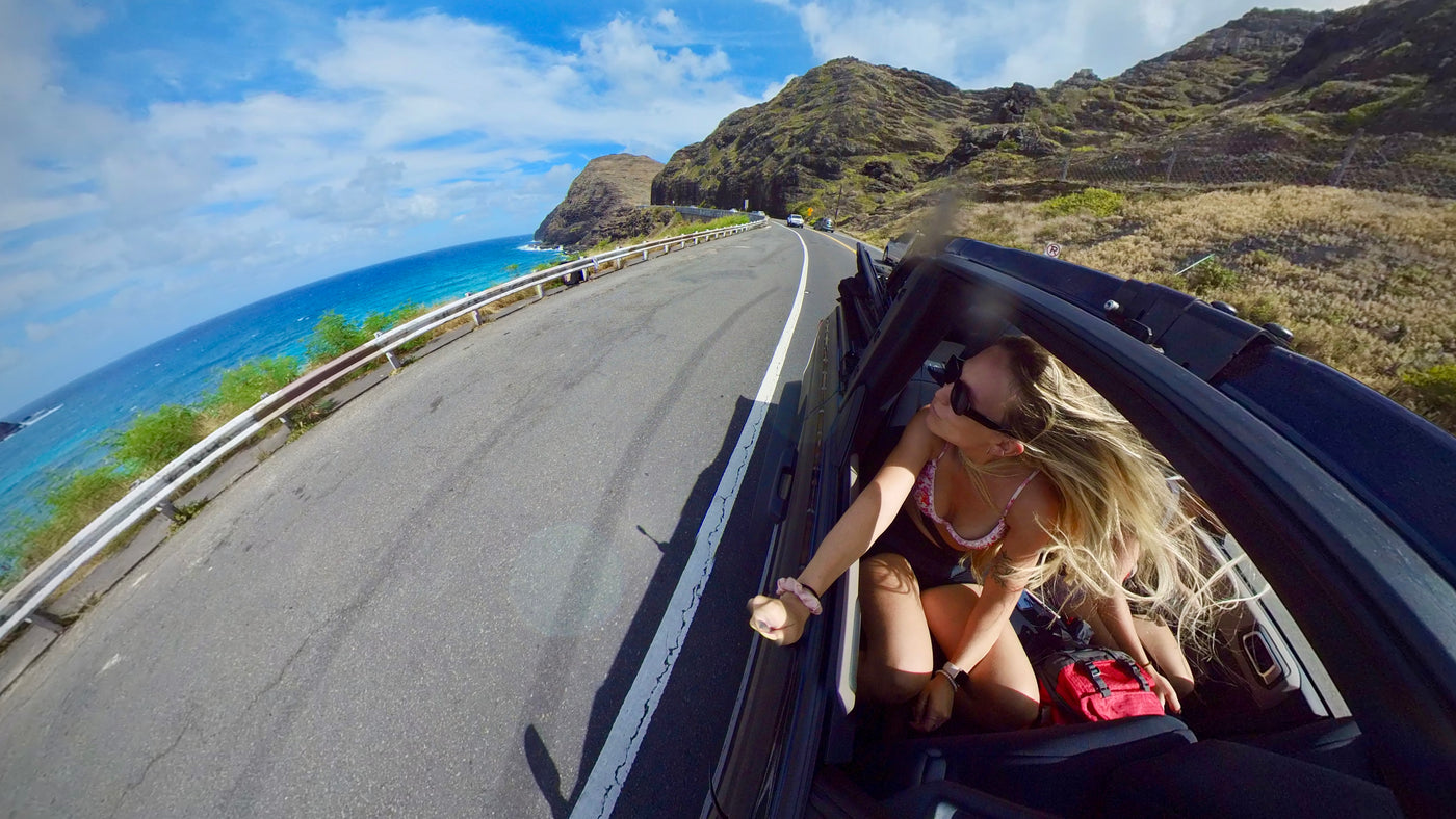 Oahu Private tour in a convertiblwe Ford Bronco